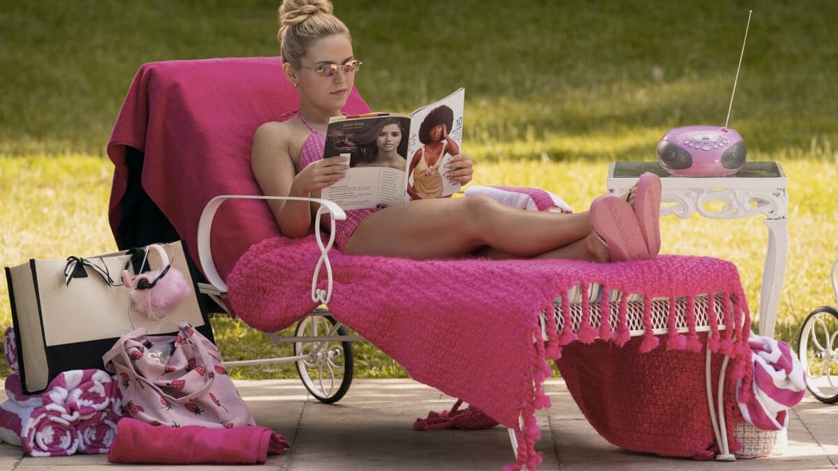 Unveiling Elle Woods' Past